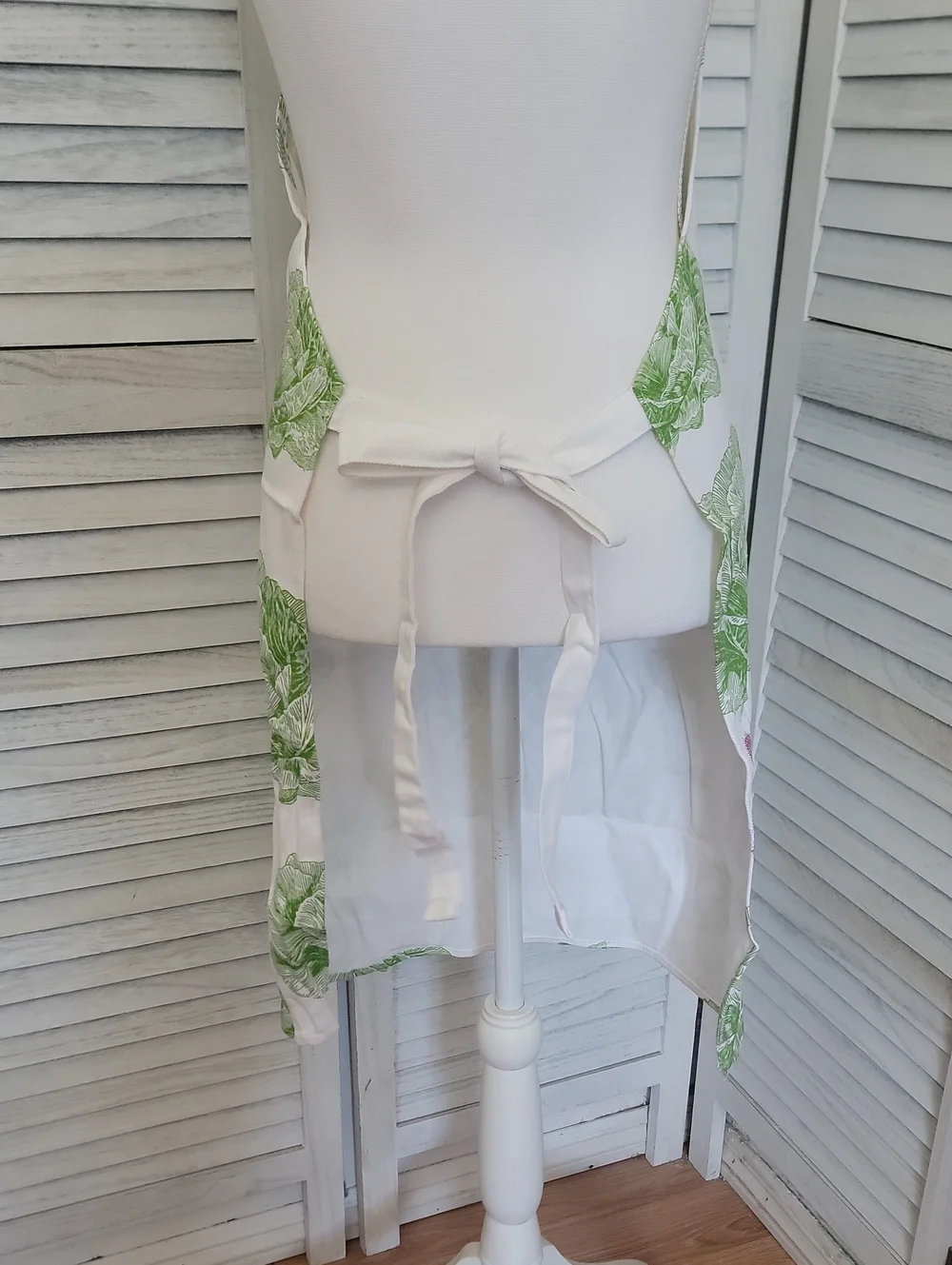 White Garden Inspired Kitchen Apron with Green Lettuce Print - 